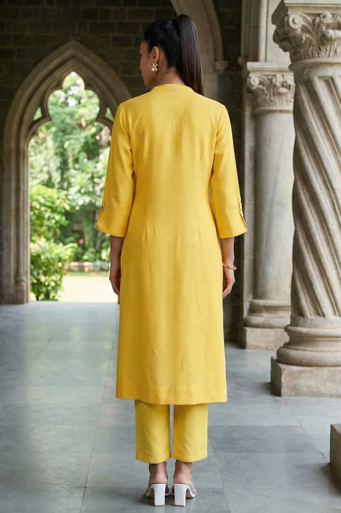 Yellow Solid Rayon Flax Straight Kurta — photo 5
