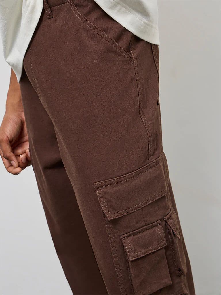 Nuon Brown Relaxed-Fit Mid-Rise Cotton Cargo Pants — photo 4
