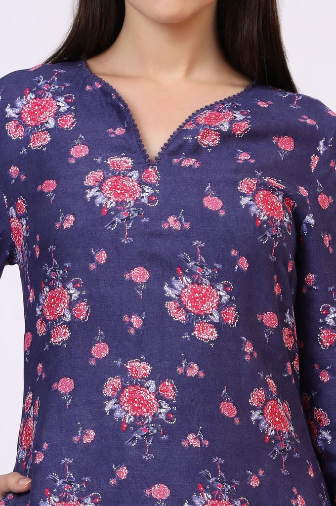 Purple Floral Printed Straight Kurta with Lace — photo 4