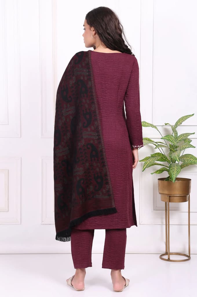 Maroon Embroidered Straight Kurta with Straight Pant and Dupatta Set — photo 4