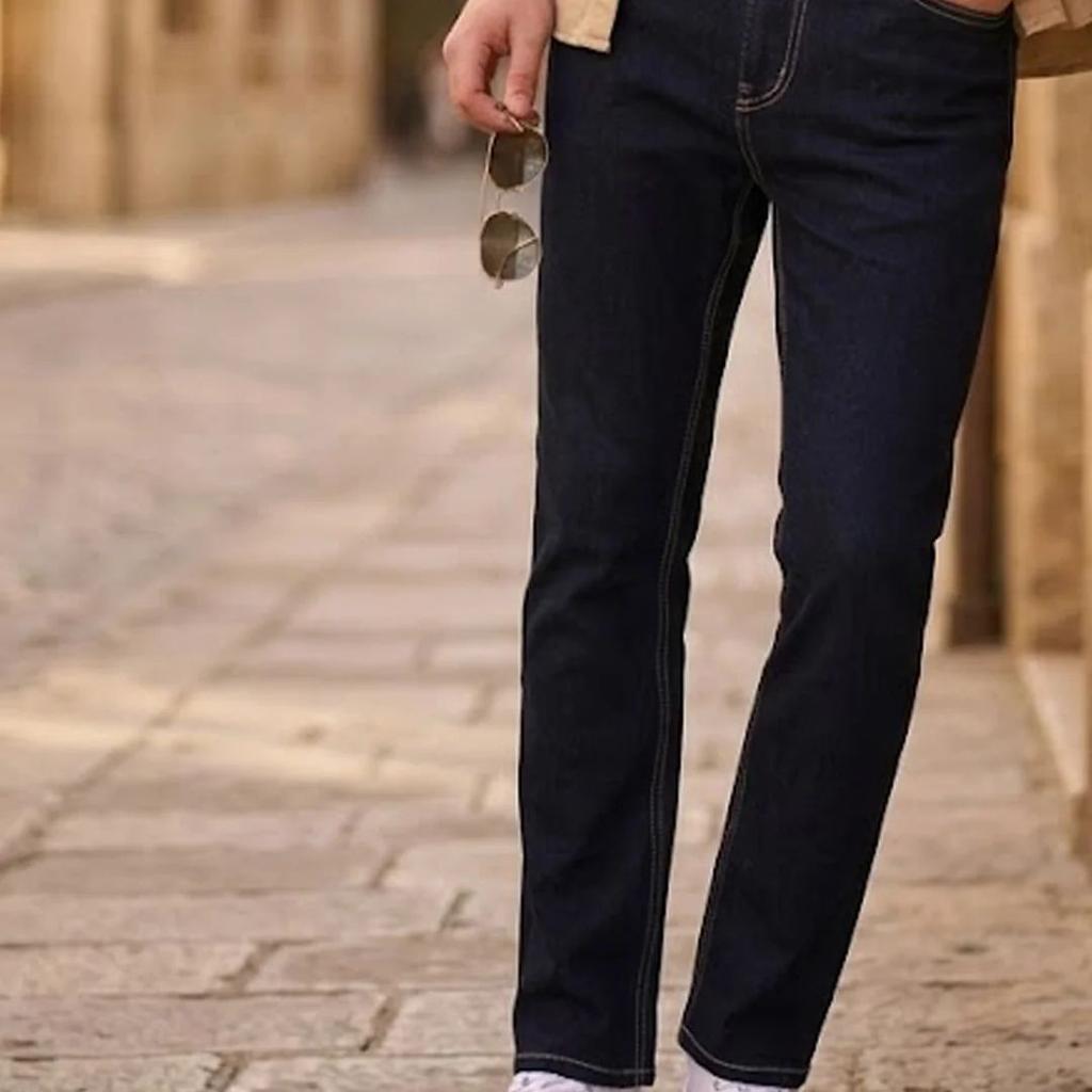 Men's Dark Blue Straight Fit Raw Washed Denim Jeans Stretchable