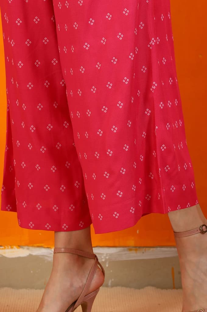 Pink Embroidered Shantung Sleeveless Kurta, Cropped Pants and Dupatta Set — photo 10