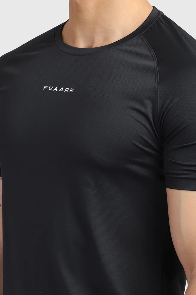 Sleek T-shirt Black / Fuaark — photo 2