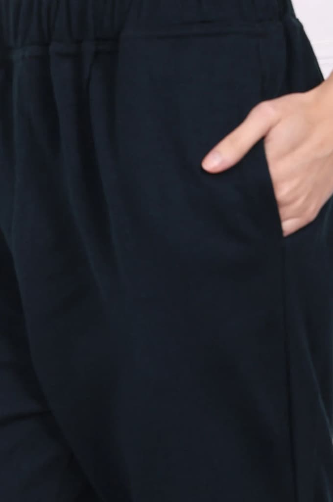 Green Embroidered A-Line Acrylic Kurta with Straight Pant — photo 8