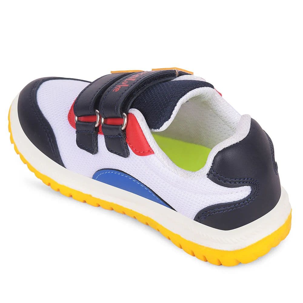 Lucy & Luke White Casual Non Lacing Walking Shoes for Kids JAMIE-K1E By Liberty — photo 7