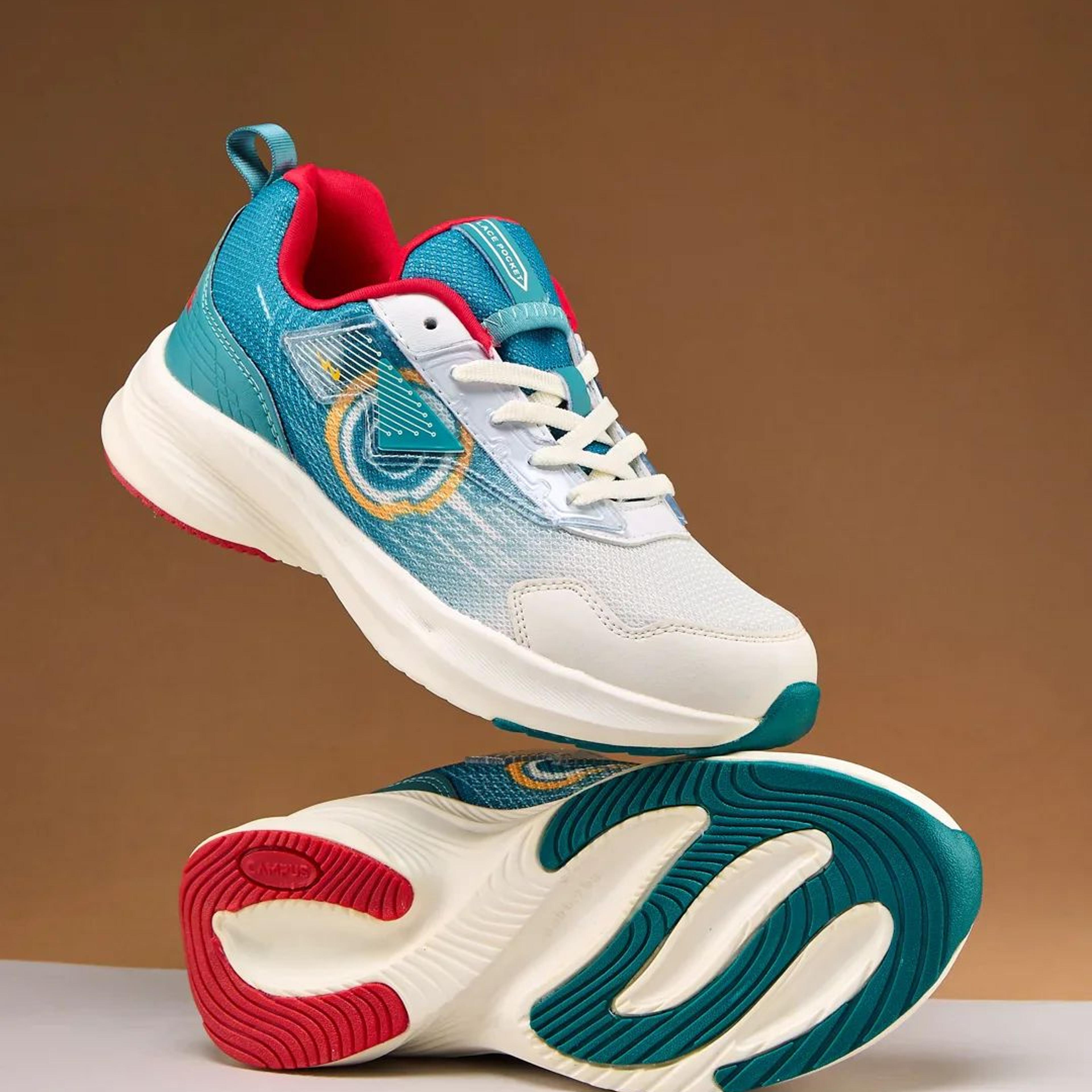 TECH CH Off White Child Sneakers