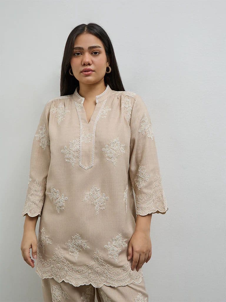 Diza Beige Floral Embroidered Tunic — photo 2