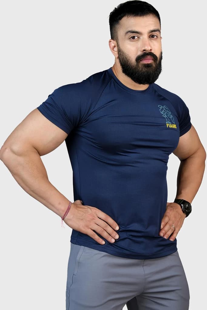 Elevate T-shirt Navy — S