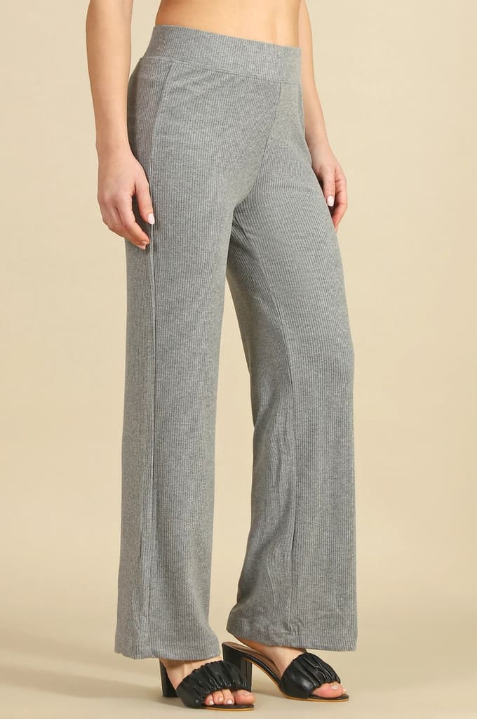 Grey Solid Straight Fit Pants With Slip On Closure — photo 6