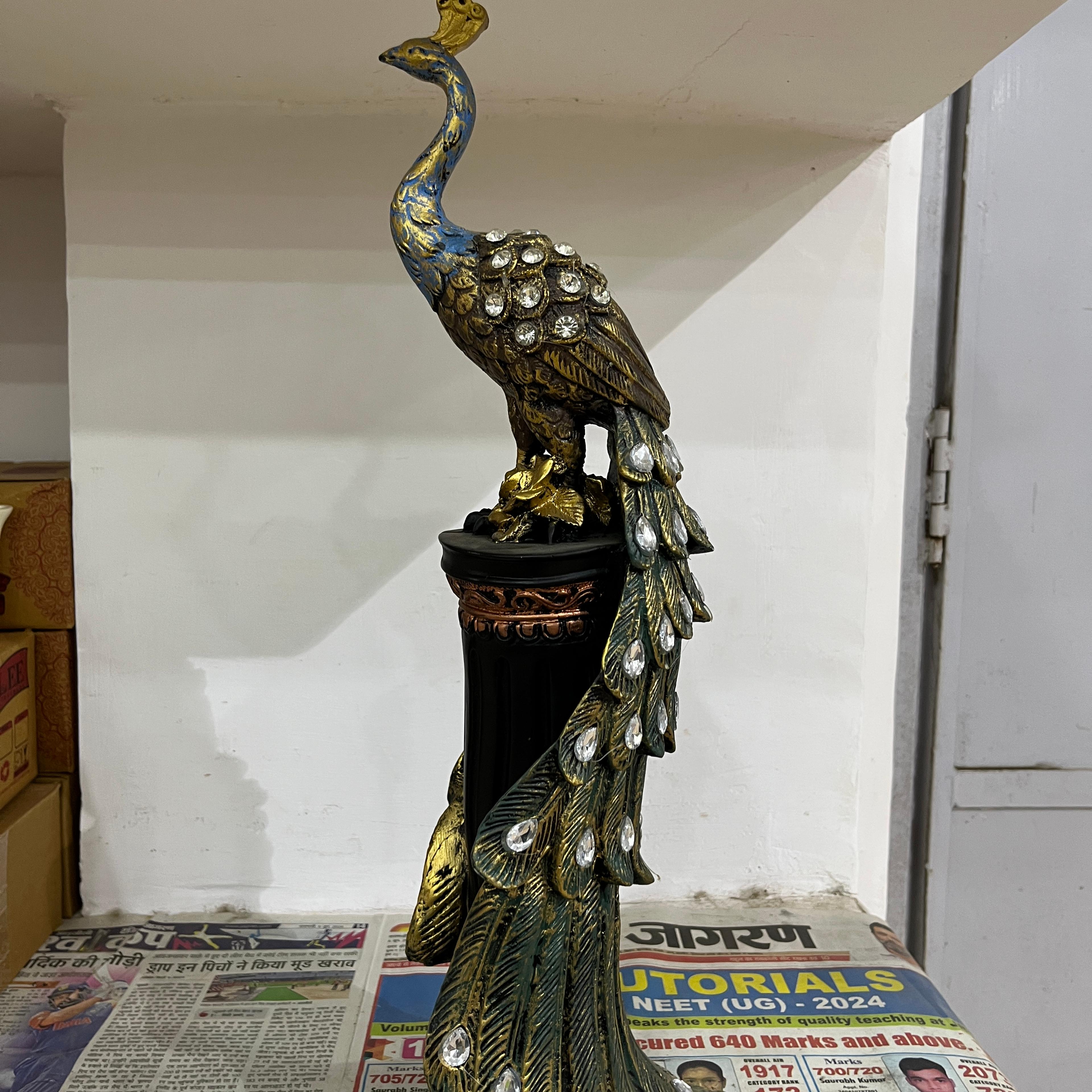 Golden Peacock Feather Statue | Decorative | Gold | Peacock Feather
