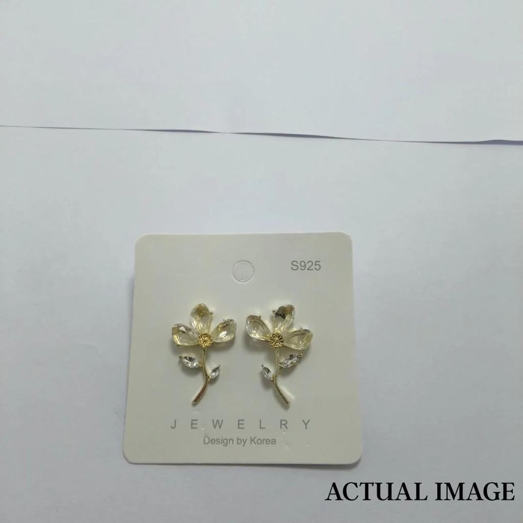 Crystal Bloom Flower Earrings – Delicate Floral Studs with Gold Stem — photo 4