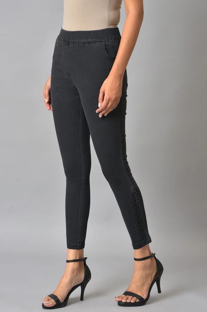 Grey Solid Skinny Fit Denim Jeggings With Pintuck Detail — photo 3