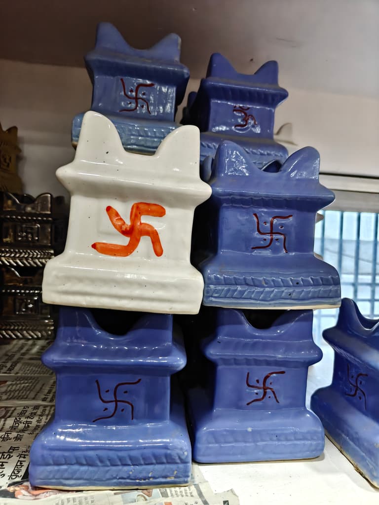 Blue Vases with Orange Design | Ceramic | Decorative | 2-Pack