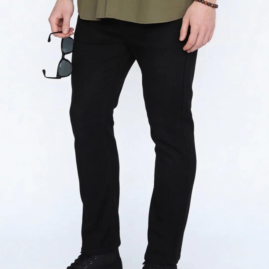 Men's Black Straight Fit Raw Washed Denim Jeans Stretchable