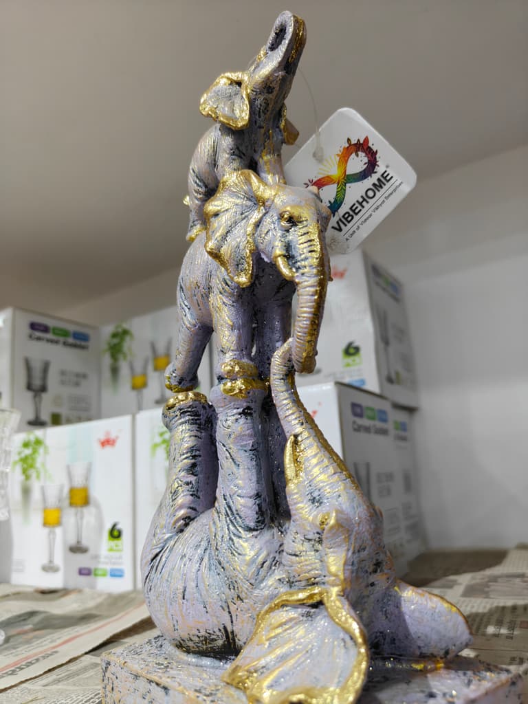 Elephant Figurine | Statue | Porcelain | Gold