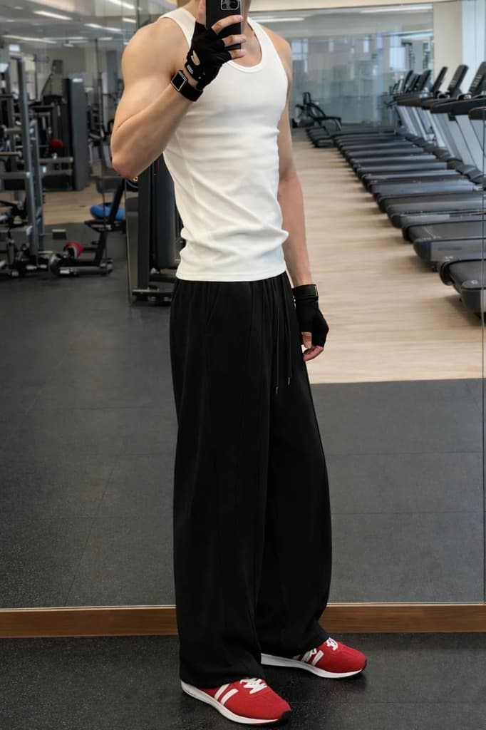 Structured Overlap Pleat Joggers — photo 4