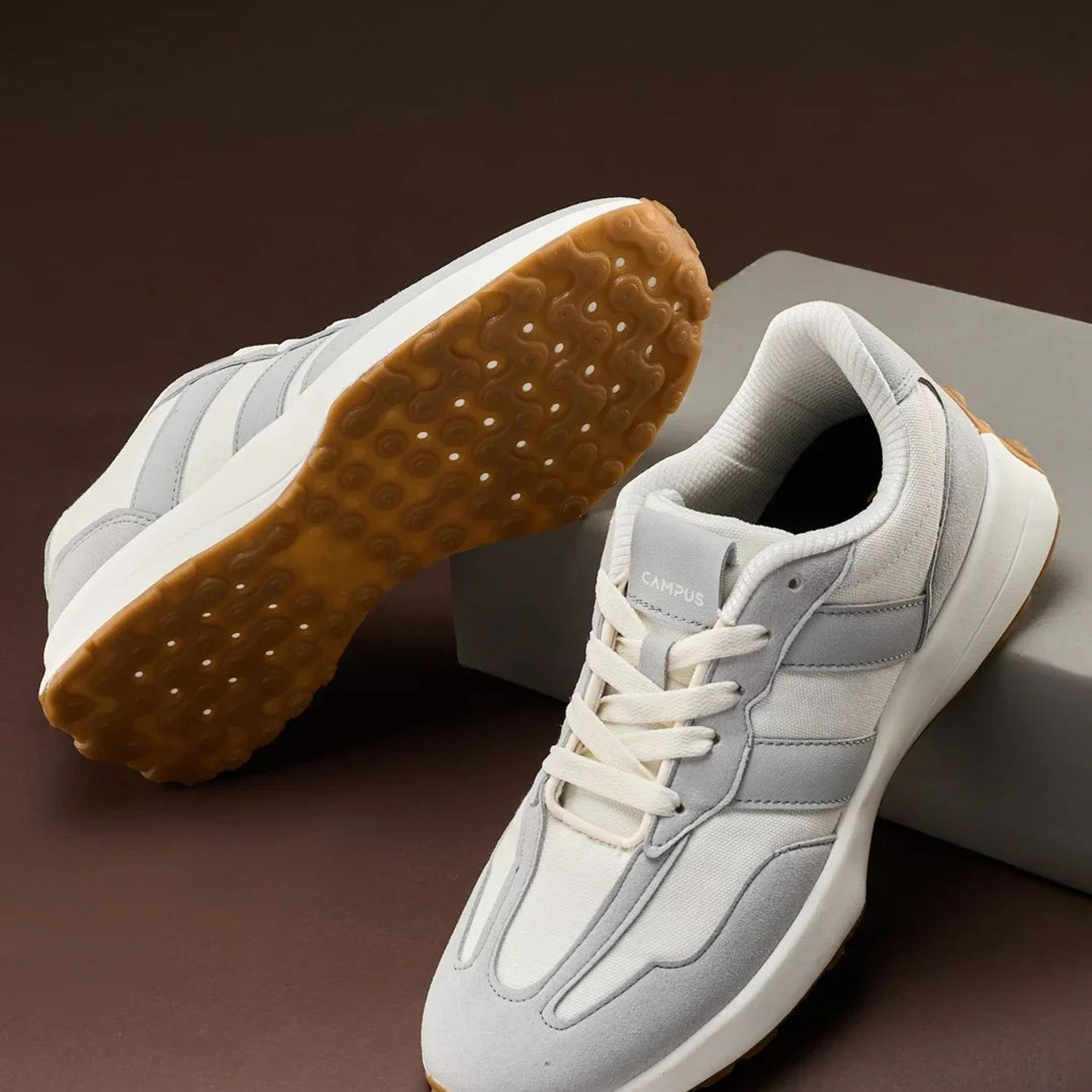 BRISK Off White Men's Sneakers