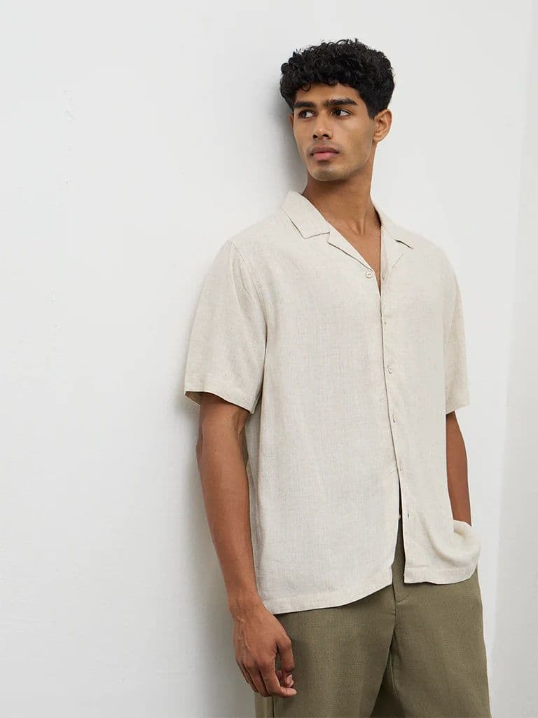 ETA Off-White Solid Relaxed-Fit Shirt — photo 2