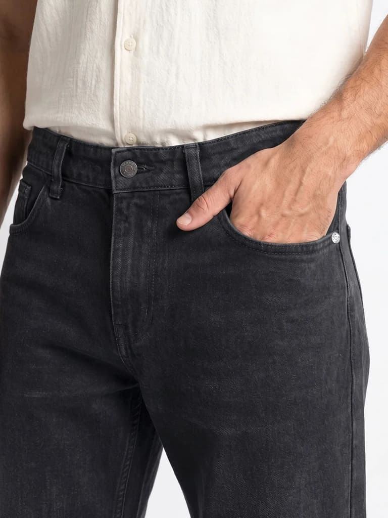 Men's Black Relaxed Fit Washed Denim Jeans Non-Stretchable — photo 5