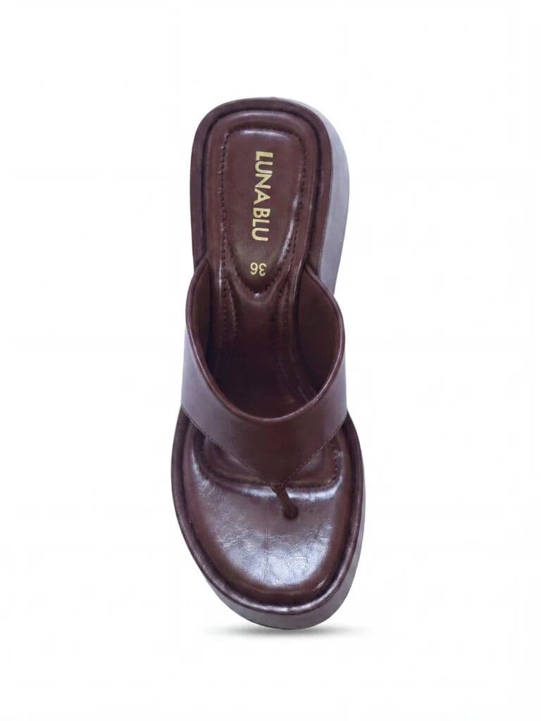 LUNA BLU Brown Thong-Strap Wedge Sandals — photo 4