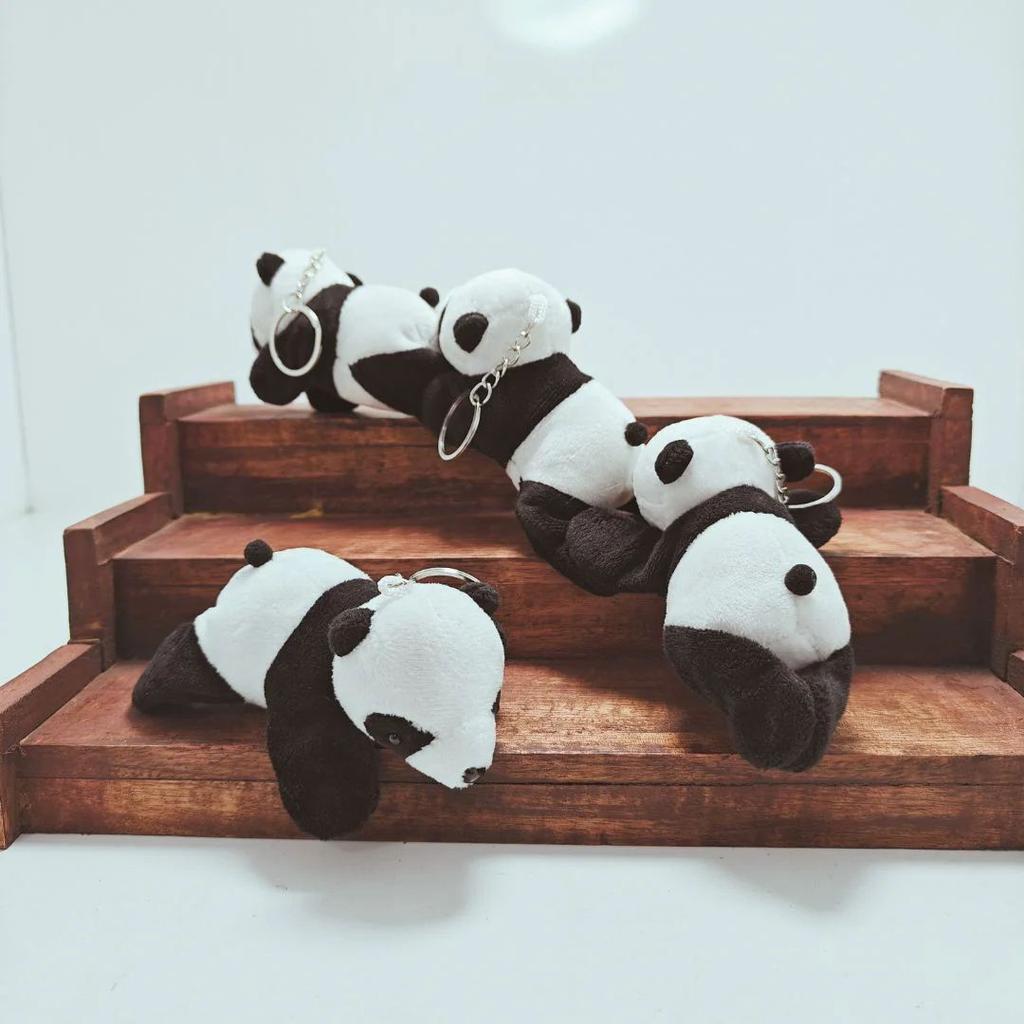 Panda Pals – Magnetic Hug Keychain — photo 4