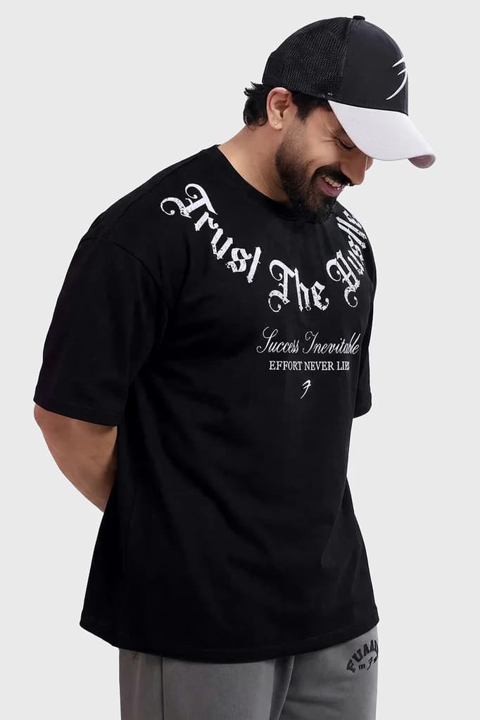 Trust The Hustle Oversized T-shirt Black — photo 5