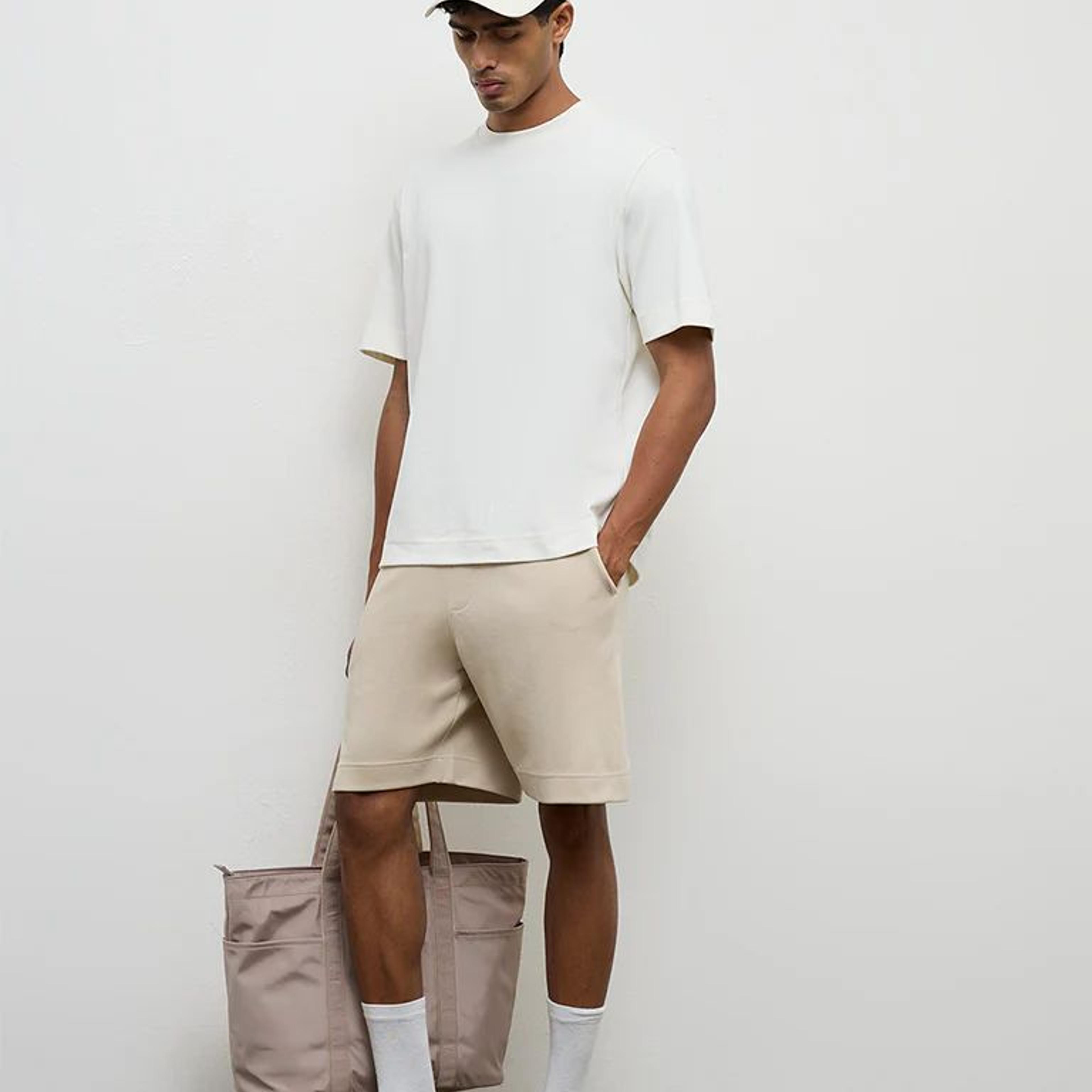 Nuoflexx Light Beige Relaxed-Fit Mid-Rise Shorts