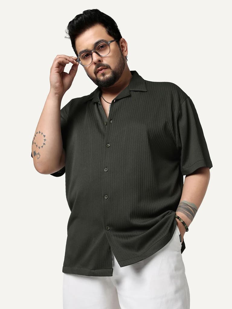 Plus Men's Dark Grey Cotton Half Sleeve Oversized Fit Textured Shirt with Cuban Collar — 2XL / Dark Grey