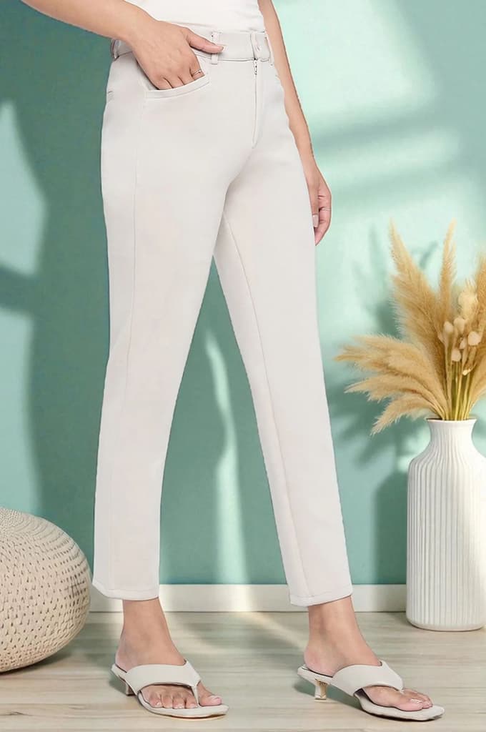 Tan Solid Mid Rise Trouser in Ankle Length — photo 3