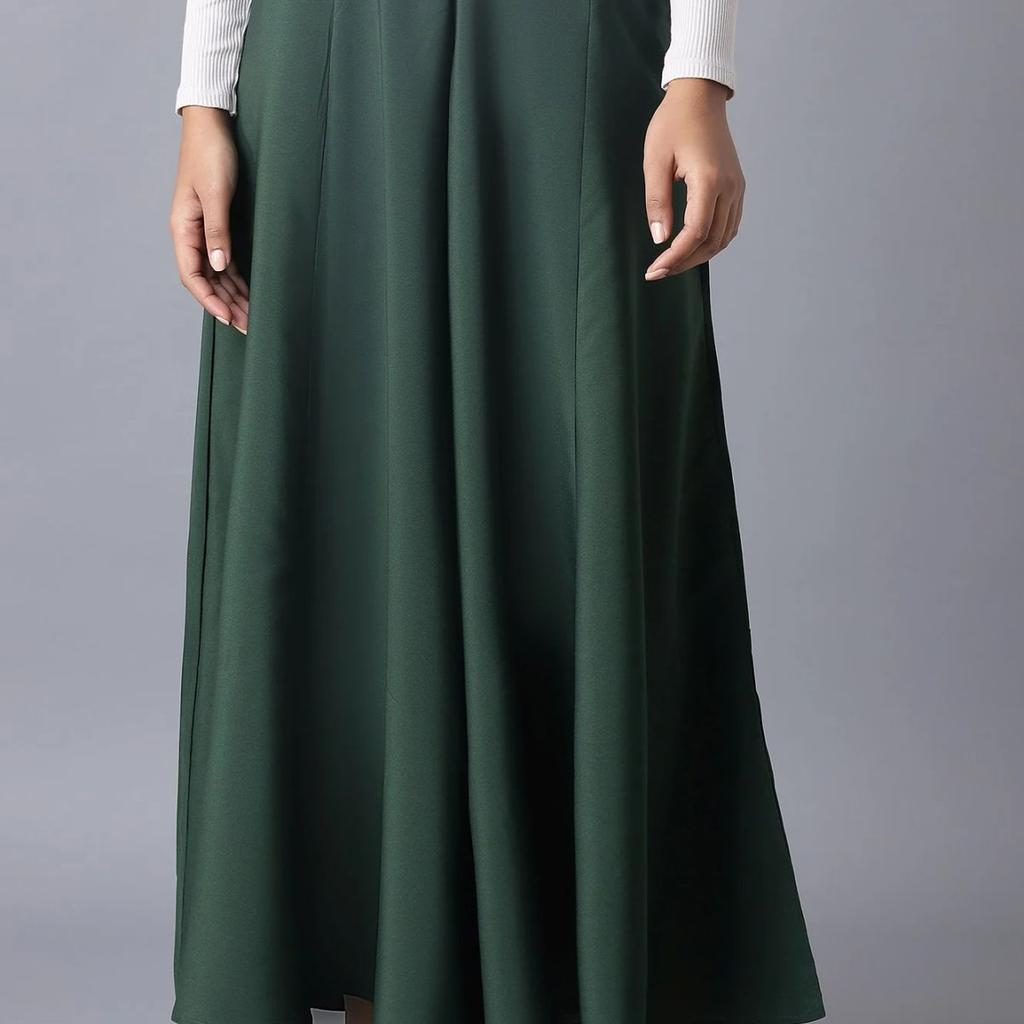 Muted Sage Green Solid Flared Woven Palazzo With Elasticated Waistband