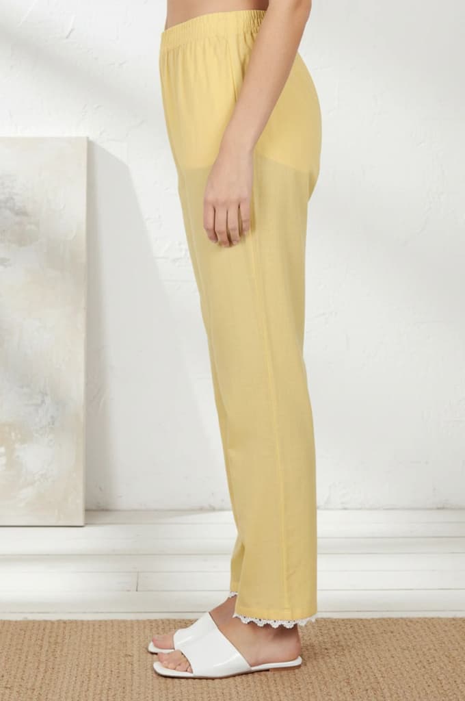 Yellow Solid Pure Cotton Ankle Length Mid Rise Straight Pants — photo 2