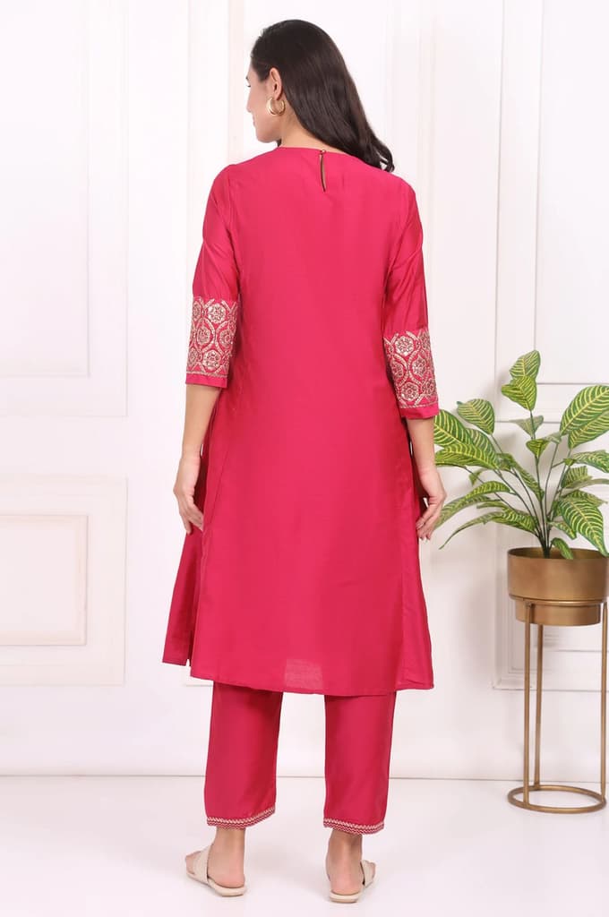Pink Solid Metallic Embroidered Straight Kurta — photo 5