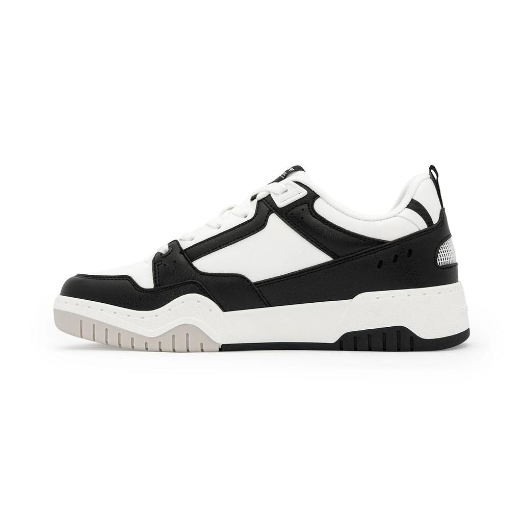 Black and White Sneakers for Men | Stylish Everday Sneakers — photo 3