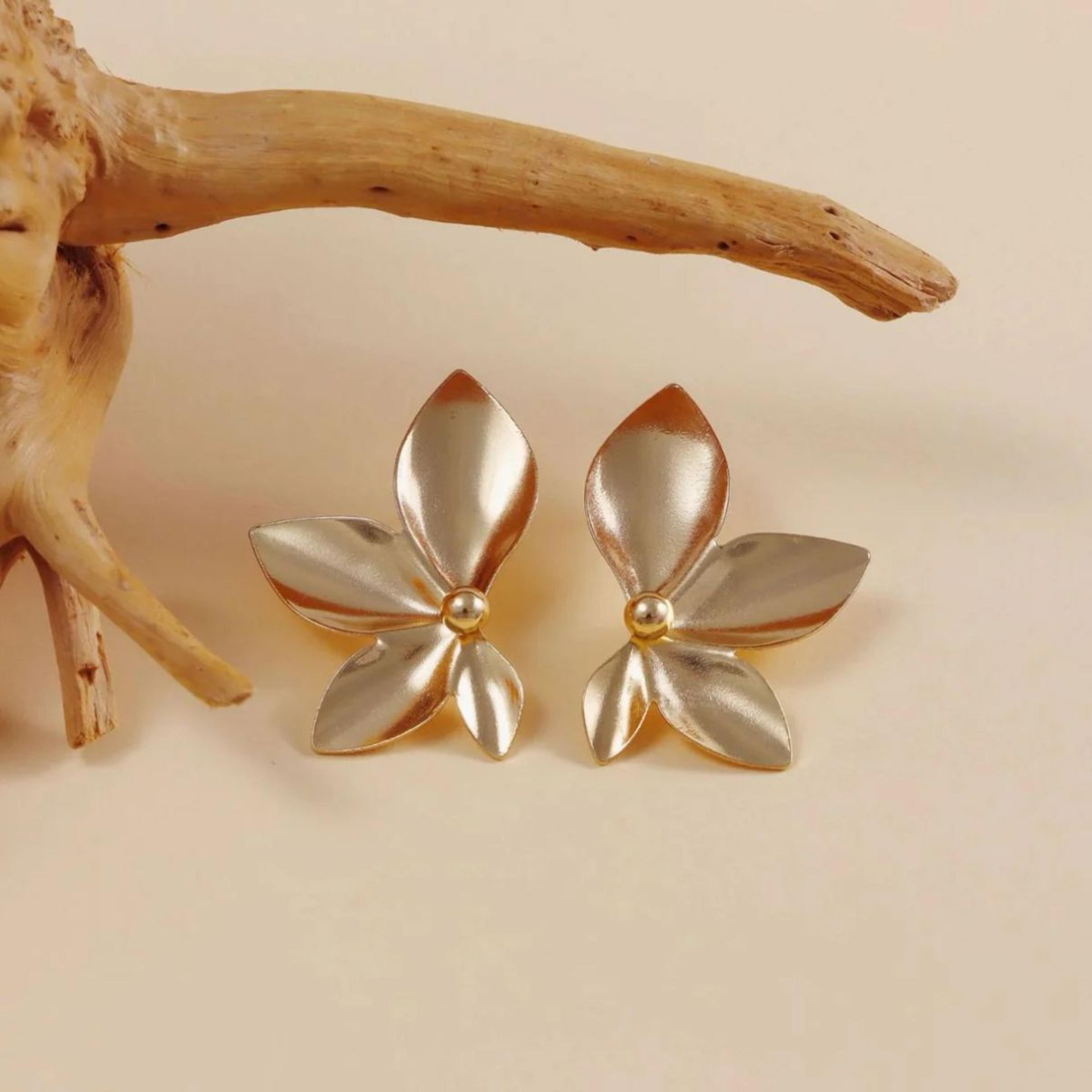 Shiny Floral Stud Earrings For Women