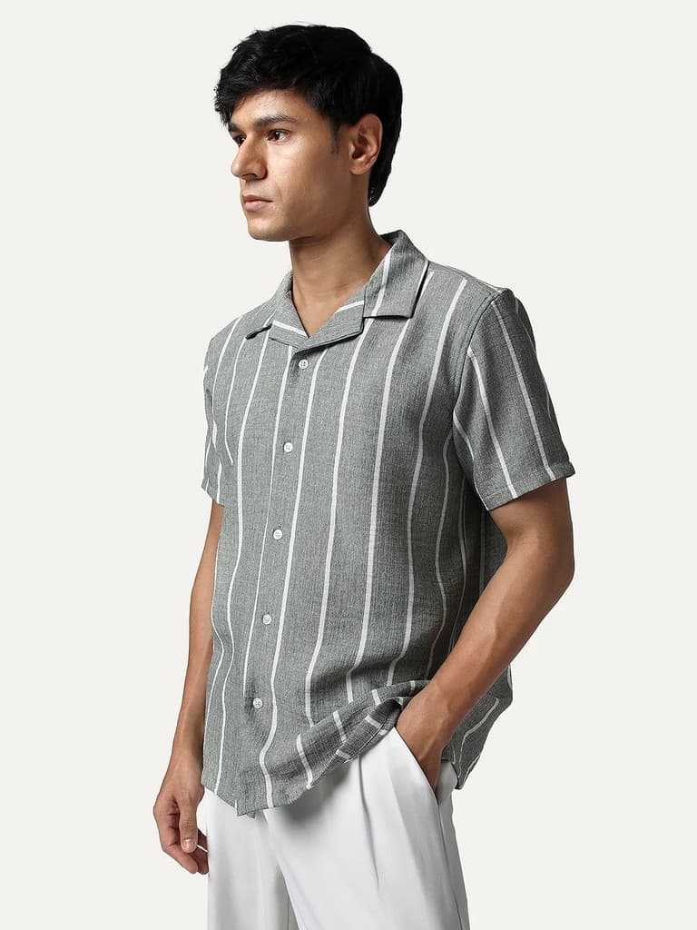 Men's Steel Cotton Half Sleeve Relaxed Fit Linen Striped Shirt with Cuban Collar — photo 3