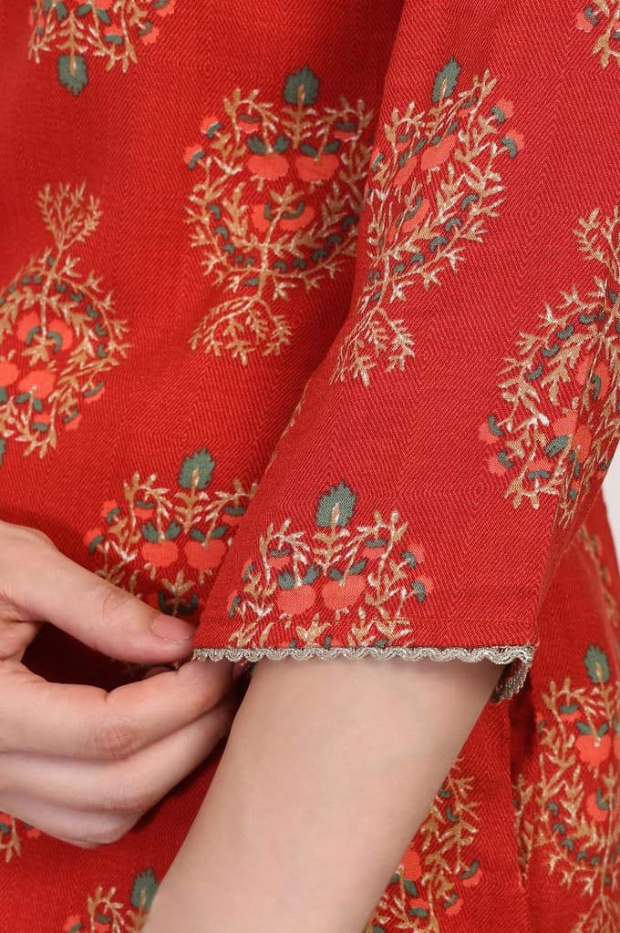 Red Floral Ethnic Printed Lace Trim Straight Rayon Kurta — photo 7