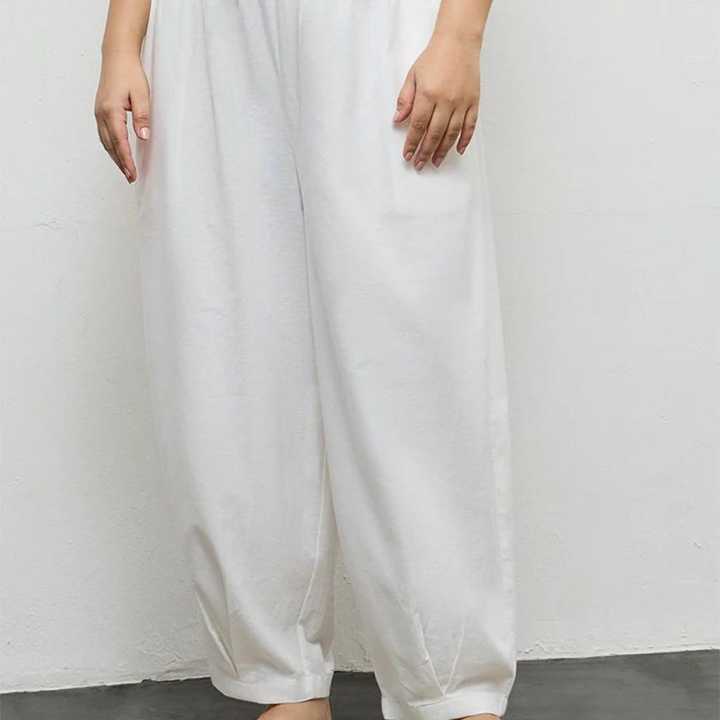 Diza Off-White Solid Cotton Pants