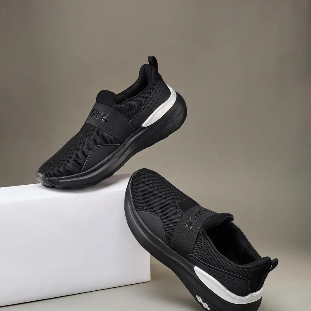 LAYER Black Men's Walking Shoes