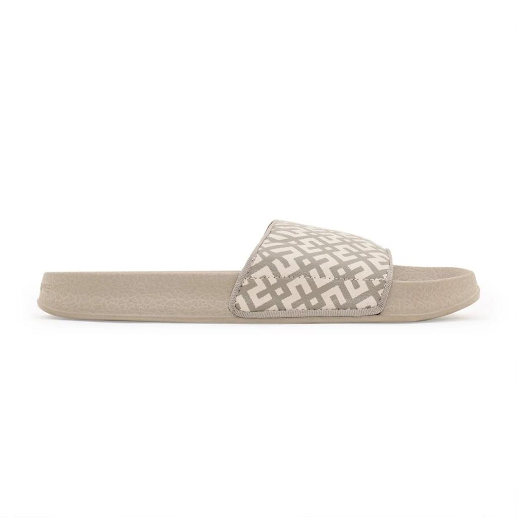 Sliders Flip-Flop for Women in Beige | Casual Pool Sliders. — photo 2