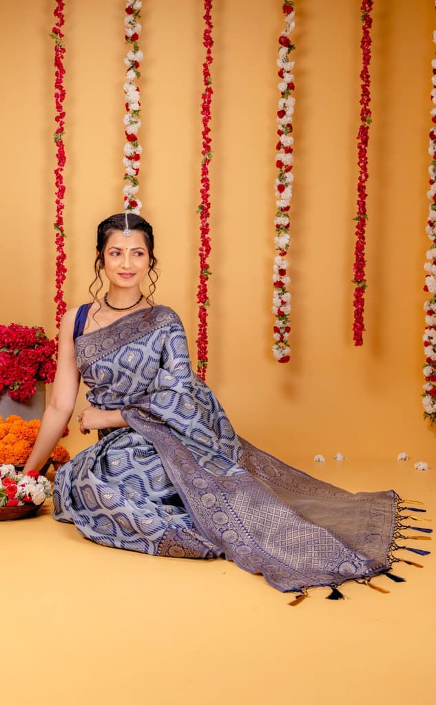 Mimosa Women's Woven Design Banarasi Style Art Silk Saree With Blouse Piece : SA00001588GYFREE — photo 5