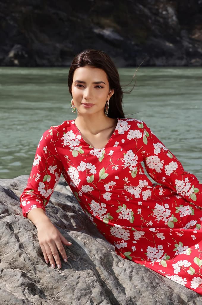 Red Floral Printed Beaded Rayon Straight Kurta and Pants Co-ord Set