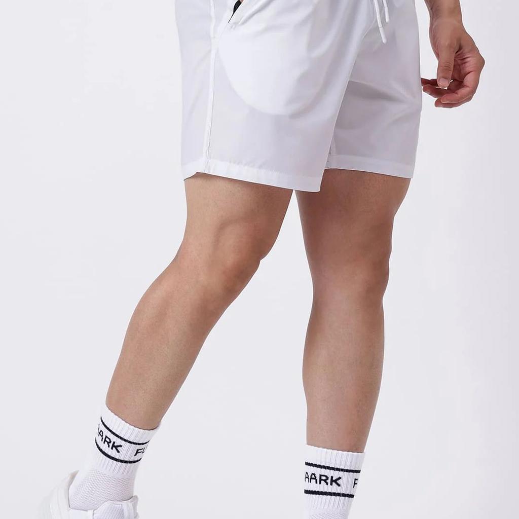 Nova Shorts White