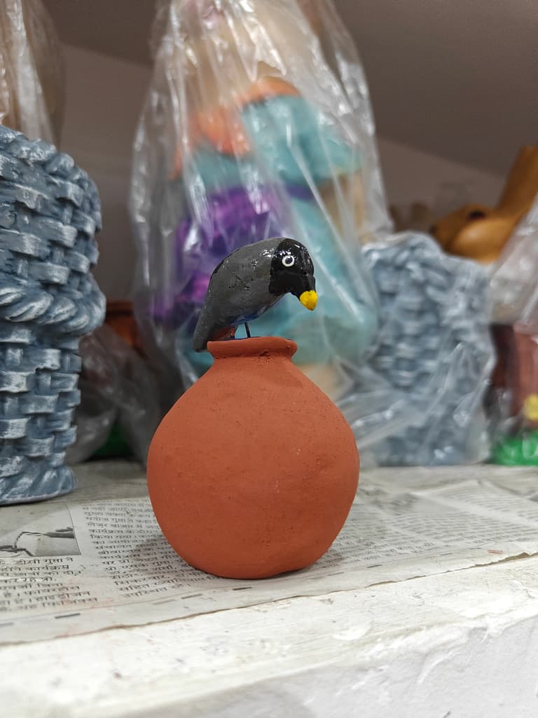 Ceramic Vase | Brown | Decorative | Bird Design