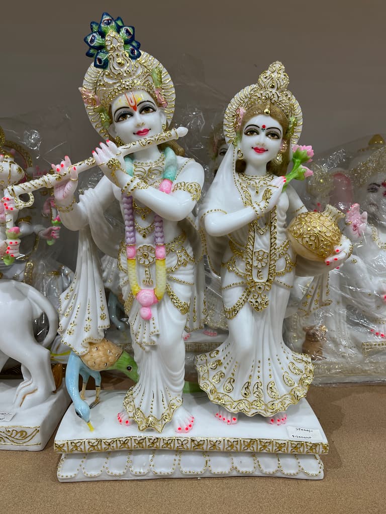 White Statue of Hindu Deity | Sculpture | Bronze | Gold