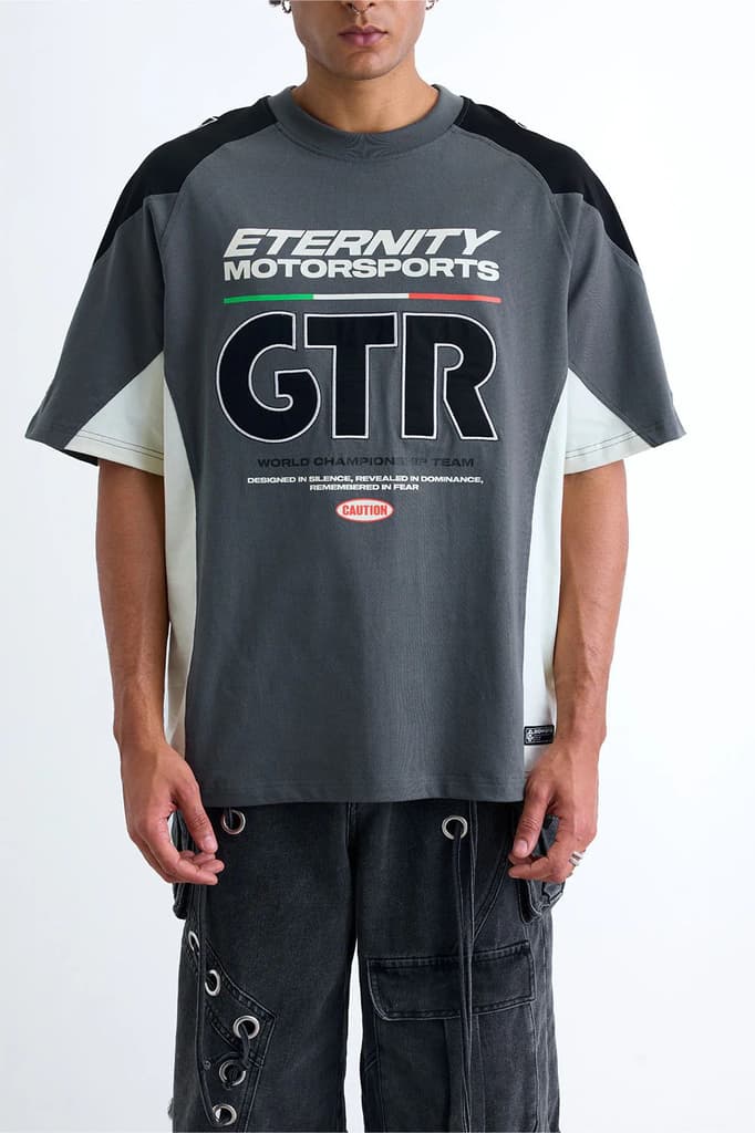 Eternity GTR Oversized T-shirt — photo 4