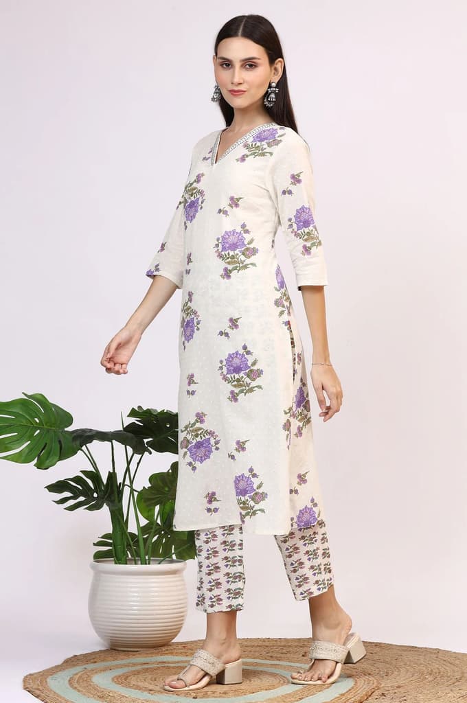 White Floral Printed Pure Cotton Straight Kurta and Pants Co-ord Set with Dupatta — photo 5