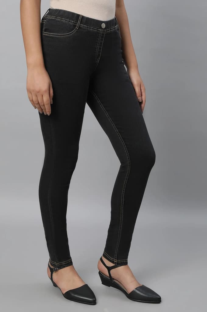 Grey Solid Skinny Fit Denim Jeggings With Slip On Closure — photo 4