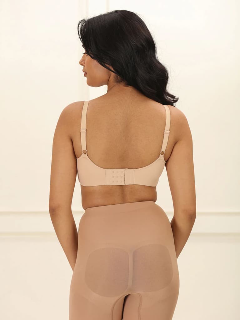 Crossover Bralette - Non-Padded Seamless Balconette Bra with V-Neck Design — photo 9