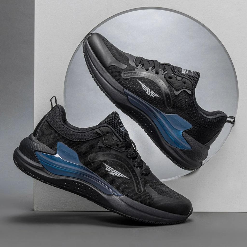 Athleisure Sports Shoes for Men in Black | Low Cut Shoes. — photo 6