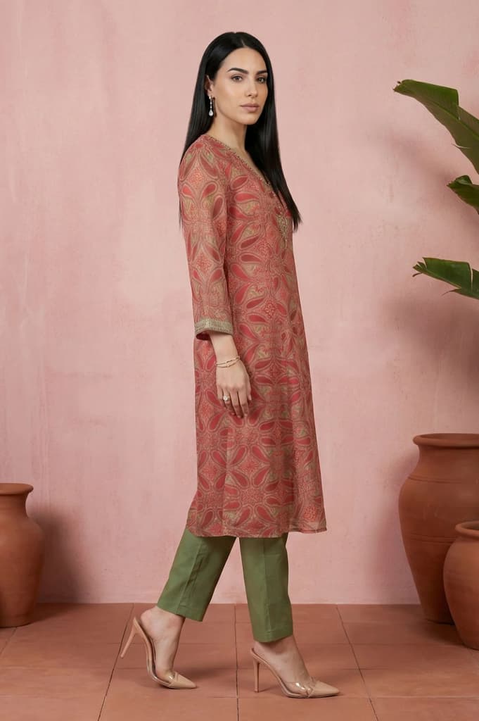 Red Sequins Paisley Printed Organza Straight Kurta With Straight Pants And Dupatta Set — photo 6